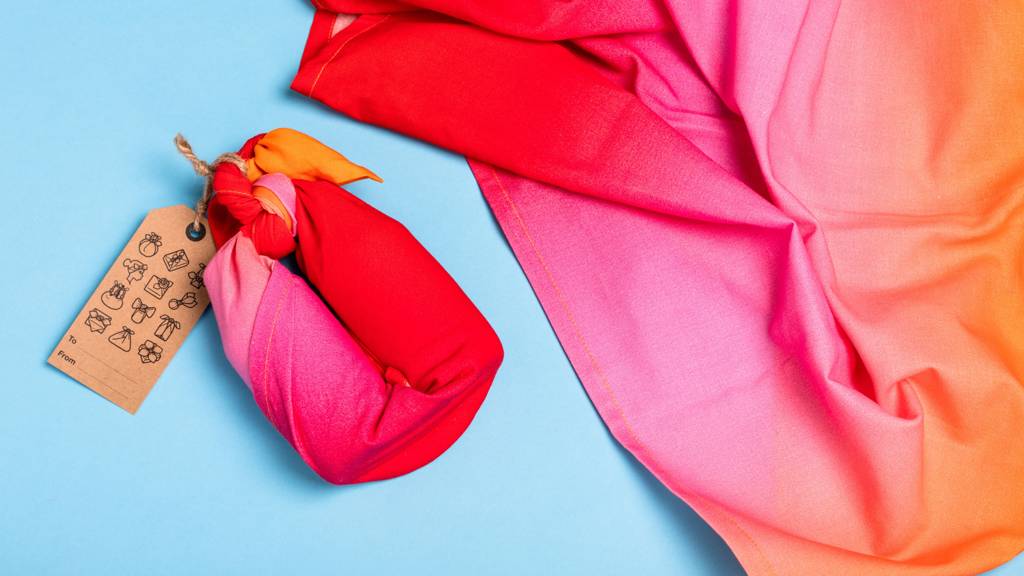 Ombré Knot Wrap - 70 cm x 70 cm